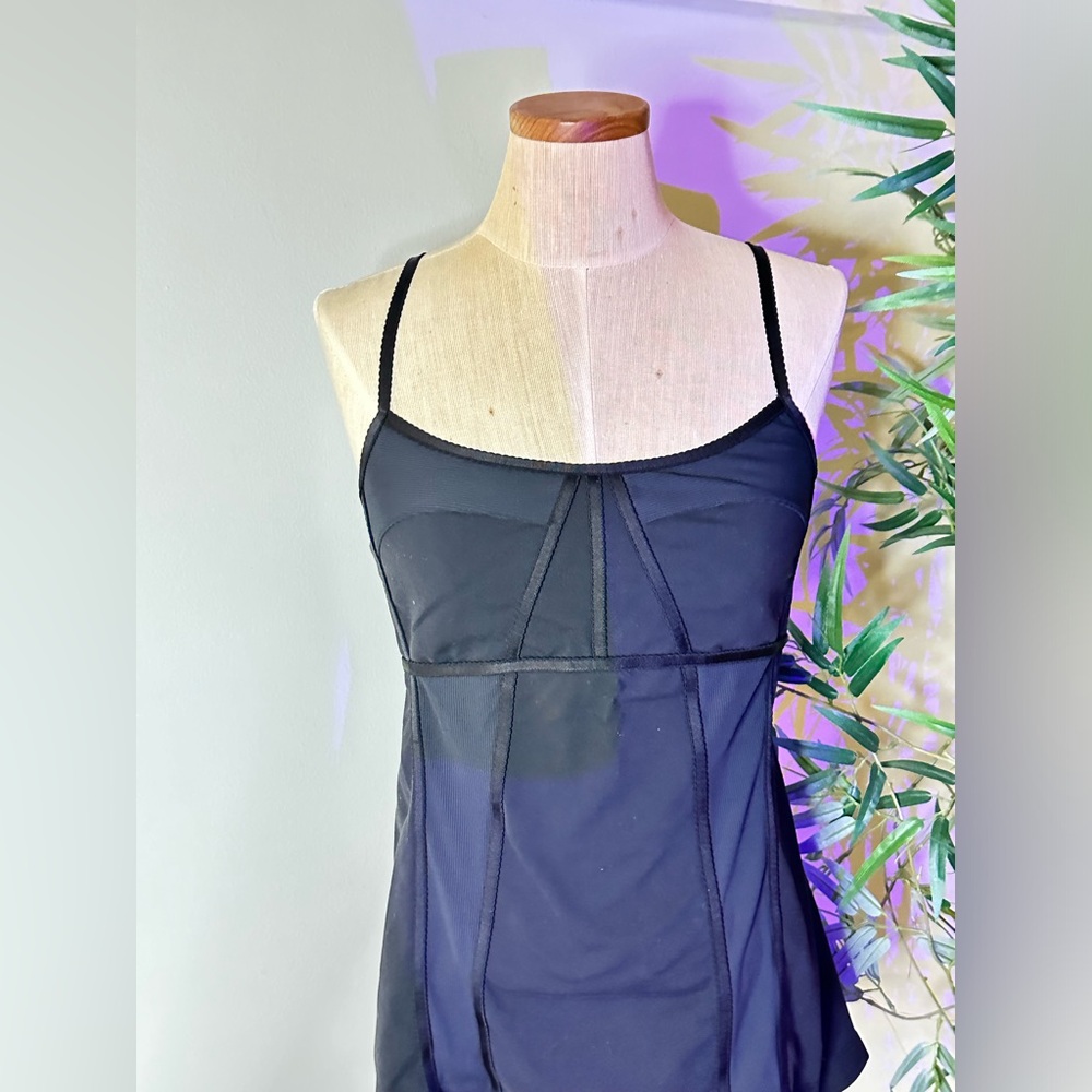 SOLD ALREADY -Lululemon Tank Top Womens Sleeveless Black Activewear SZ 10
